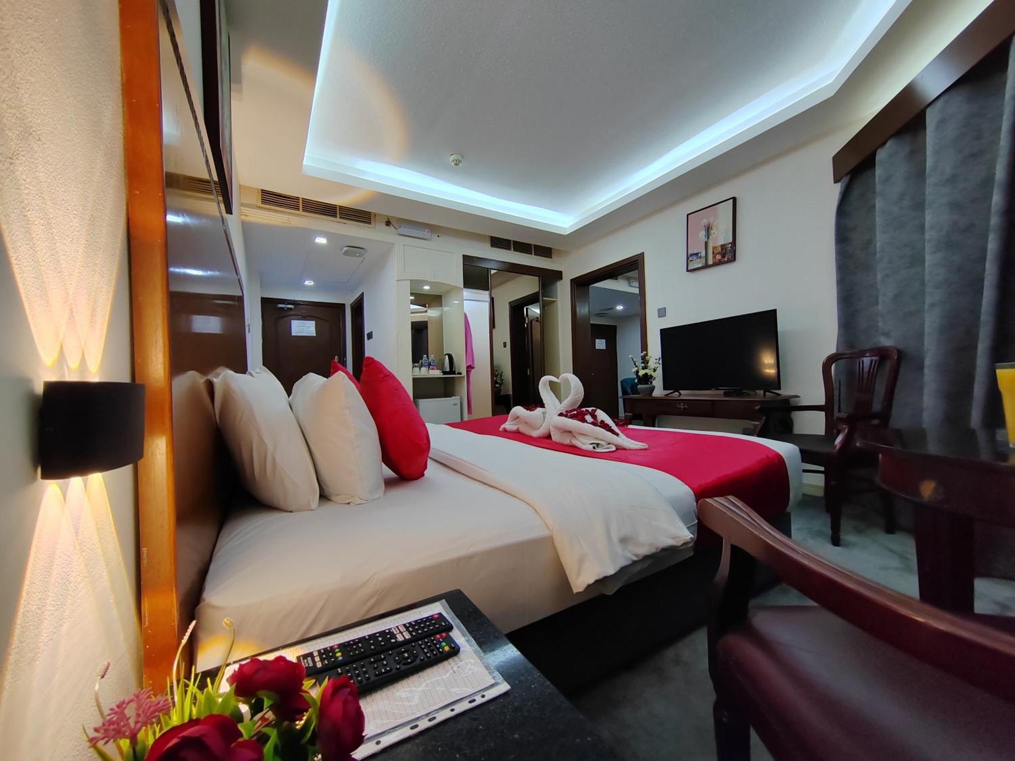 Le Paradise Palace Hotel 두바이 외부 사진