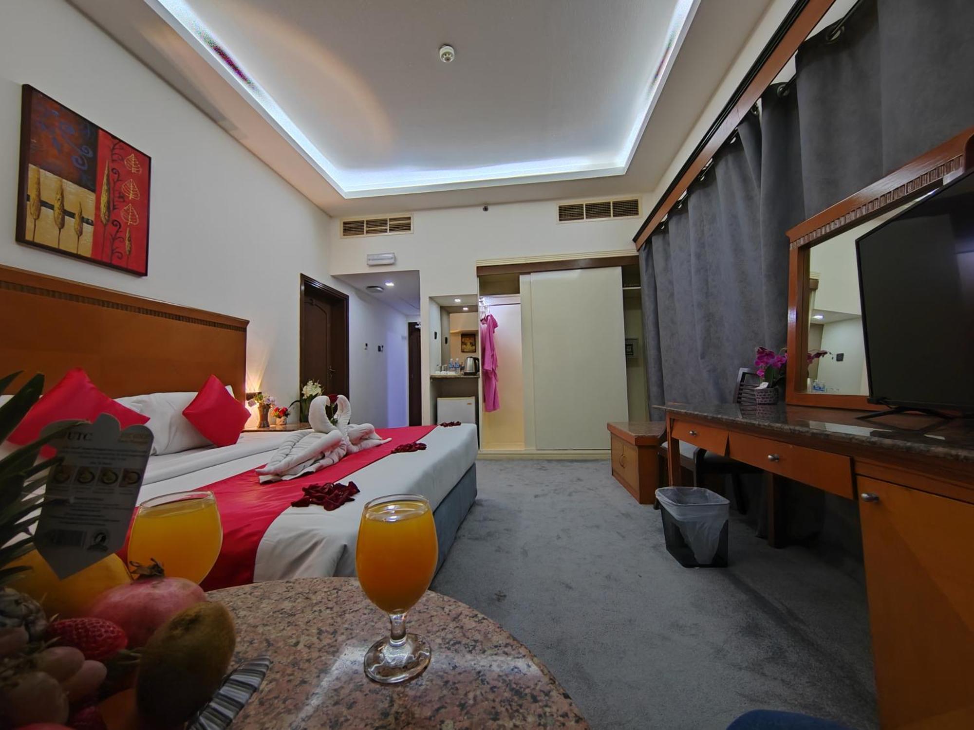 Le Paradise Palace Hotel 두바이 외부 사진